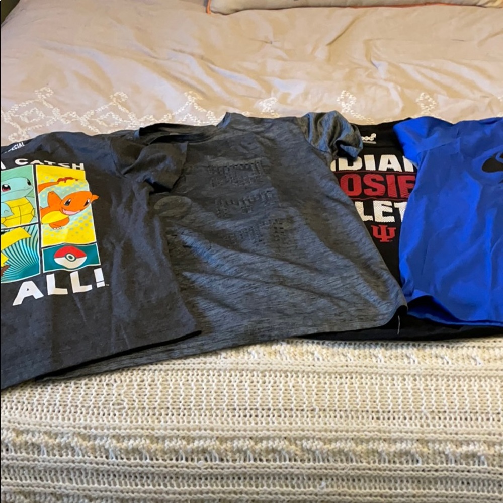 Tee shirts